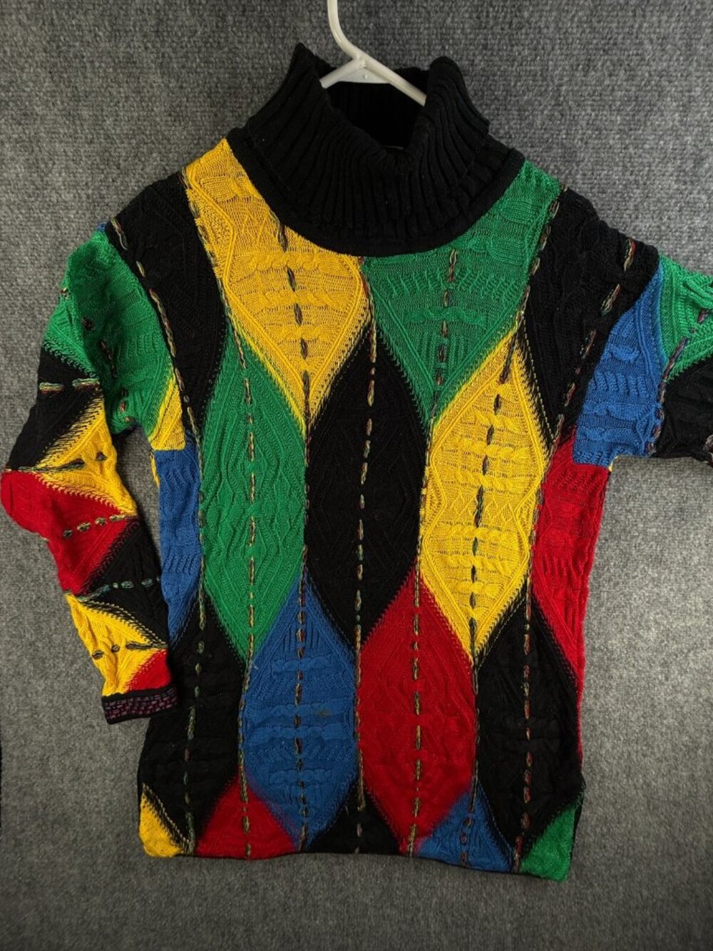 COOGI Australia Women Turtleneck Sweater Intricate Knit Abstract Colorful Medium